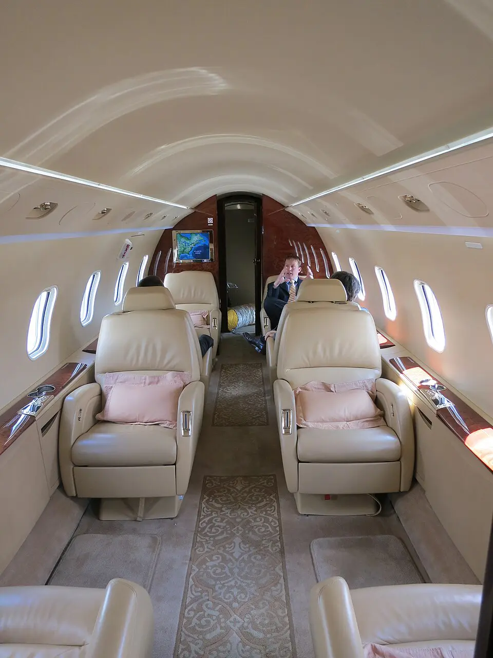 Bombardier Challenger 300