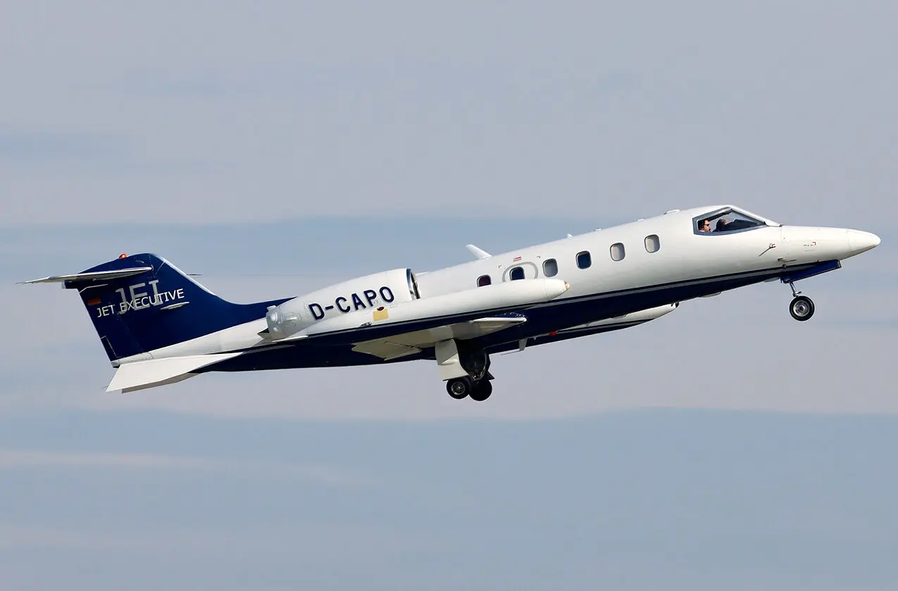 Bombardier Learjet 35A