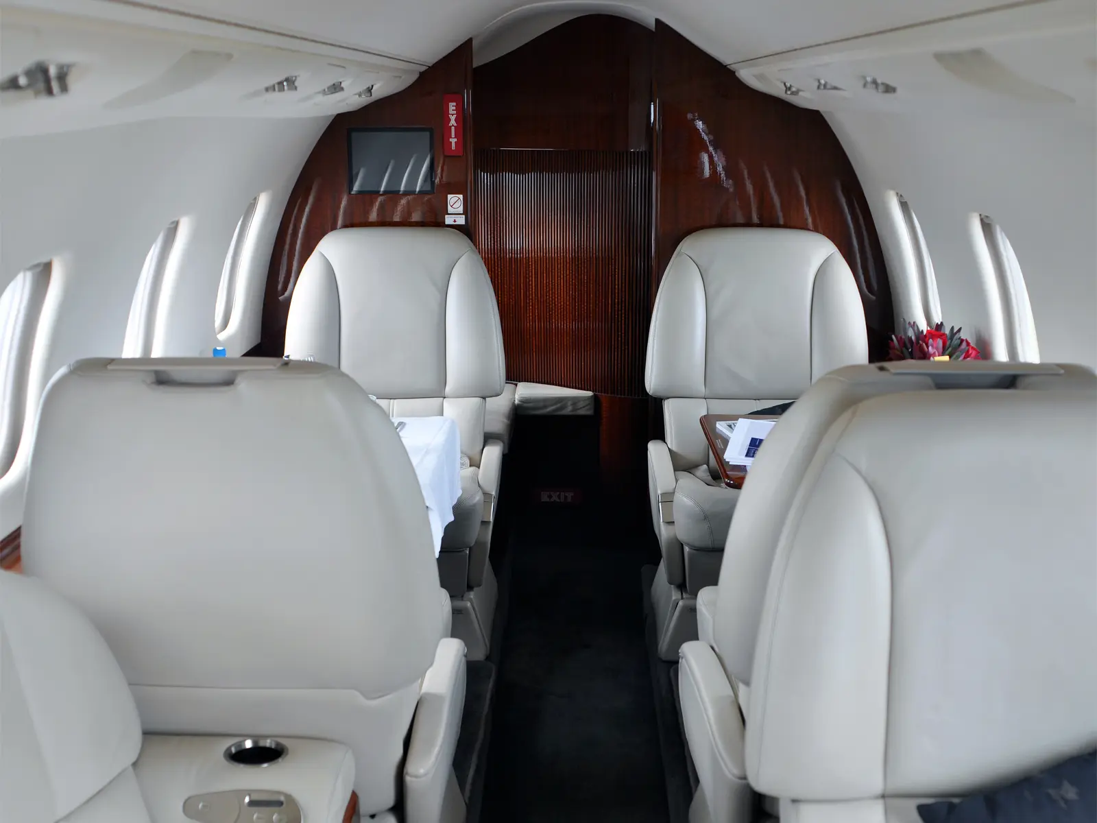Bombardier Lear 60