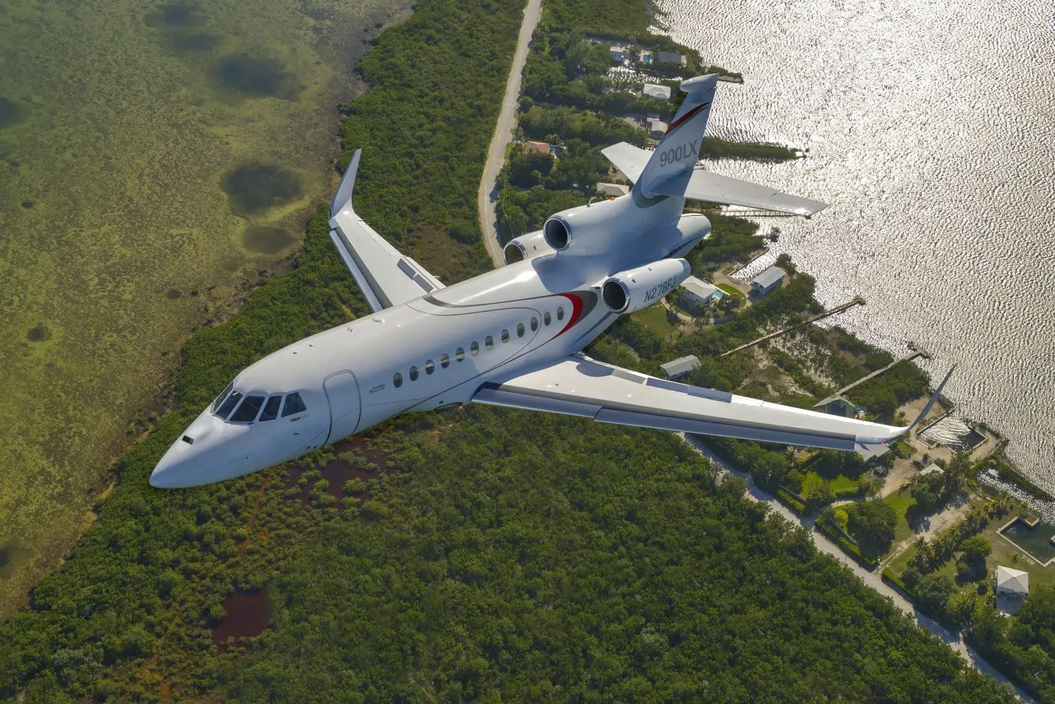 Dassault Falcon 900